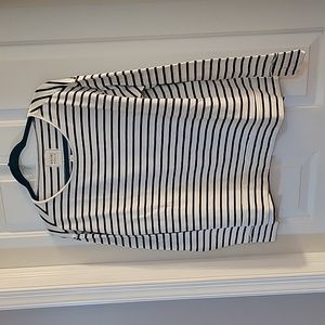 Rachel Hollis white and black stripe  xs